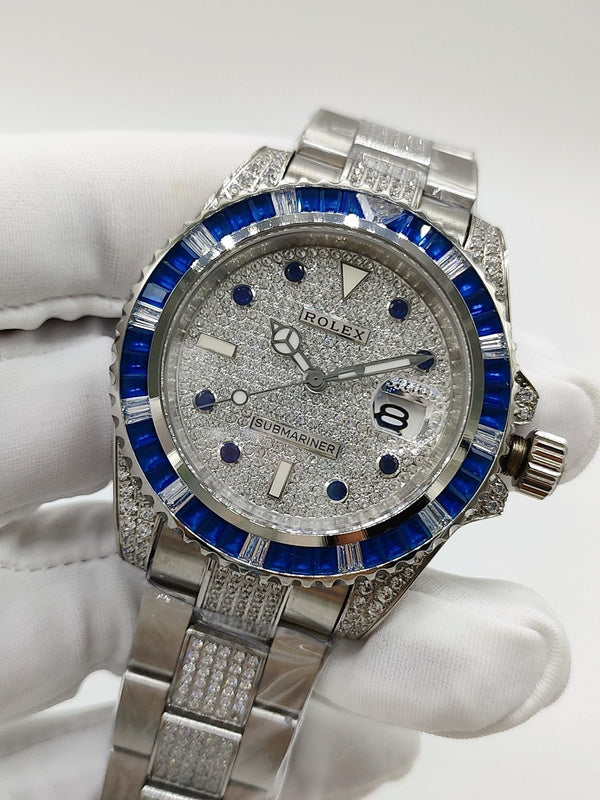 ♛ Watch